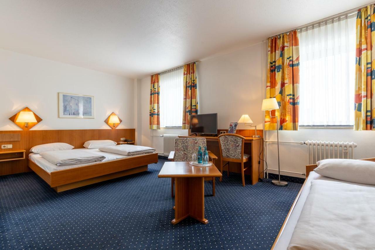 Trip Inn Hotel Frankfurt Airport Ruesselsheim Ngoại thất bức ảnh